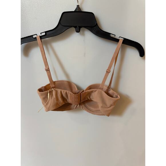 SKIMS Strapless Bra - Clay - 32B - Picture 2 of 3